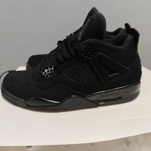 Jordan 4 Black Cat
